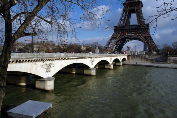Cliquez pour voir l'image en taille réelle